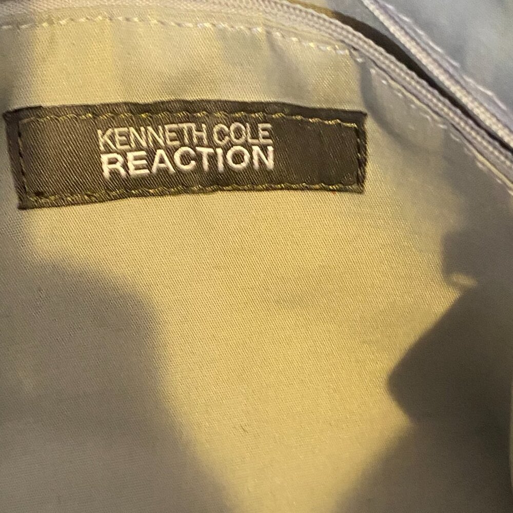 Kenneth Cole Large Tote - Picture 7 of 10
